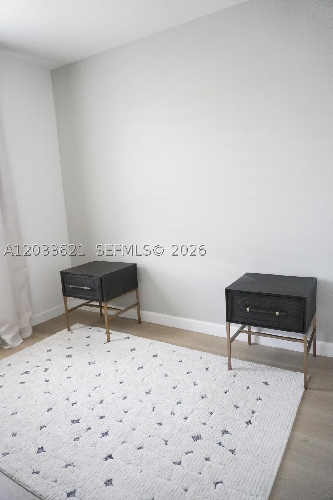 ESTATES AT SILVER PALM - Residential Lease