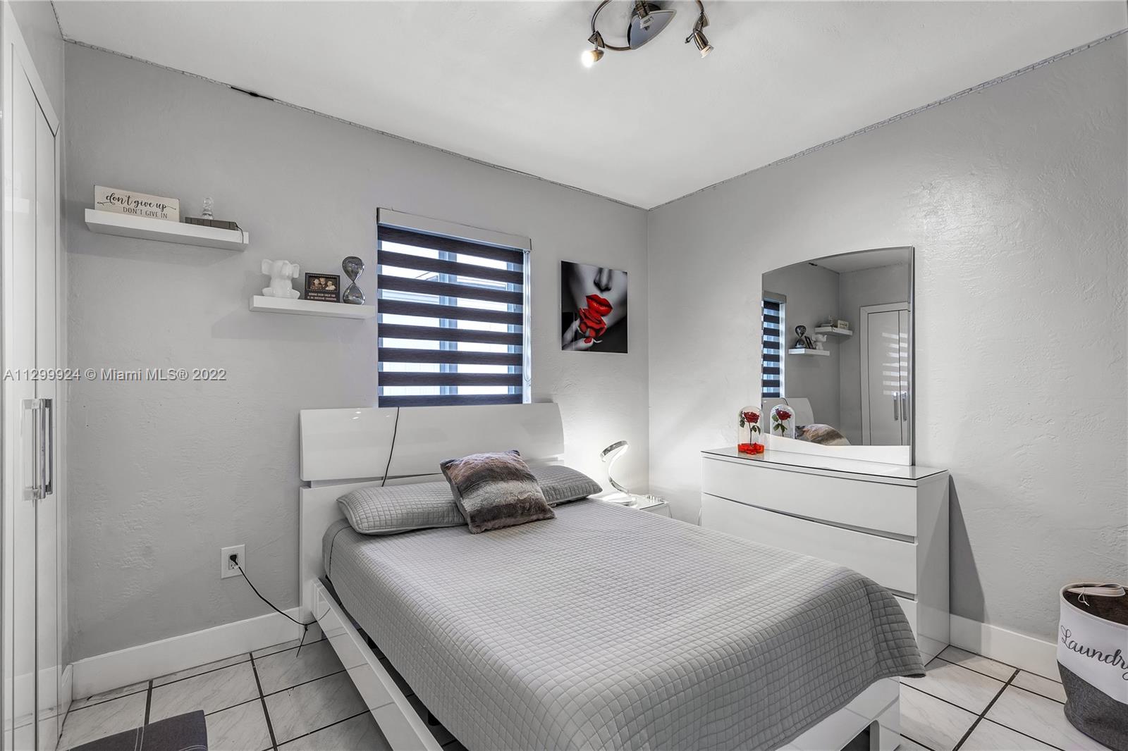 GRAPELAND HEIGHTS SEC 2 - Residential