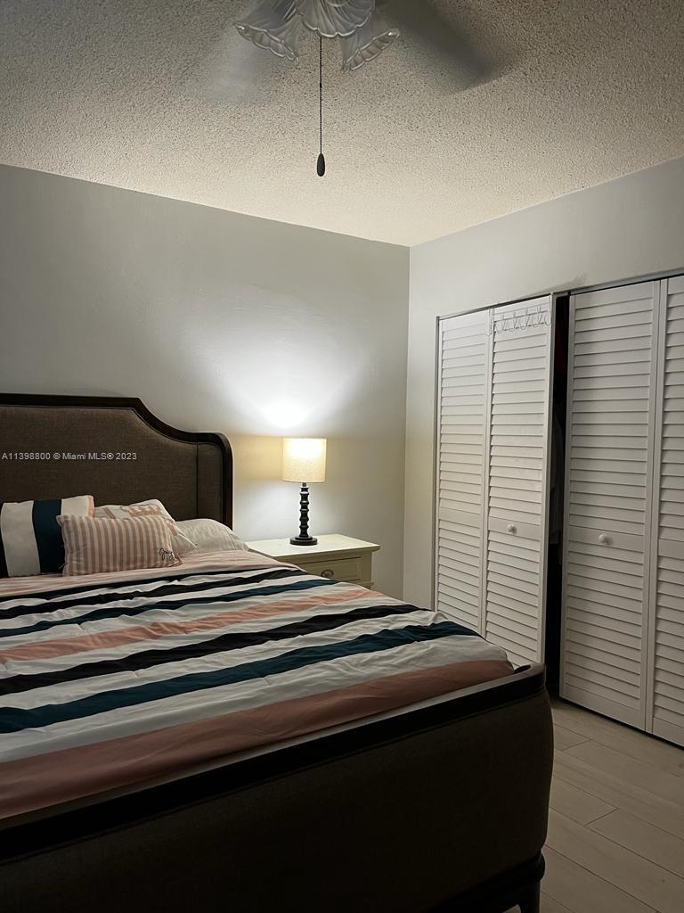 PARADISE VILLAS CONDO - Residential Lease