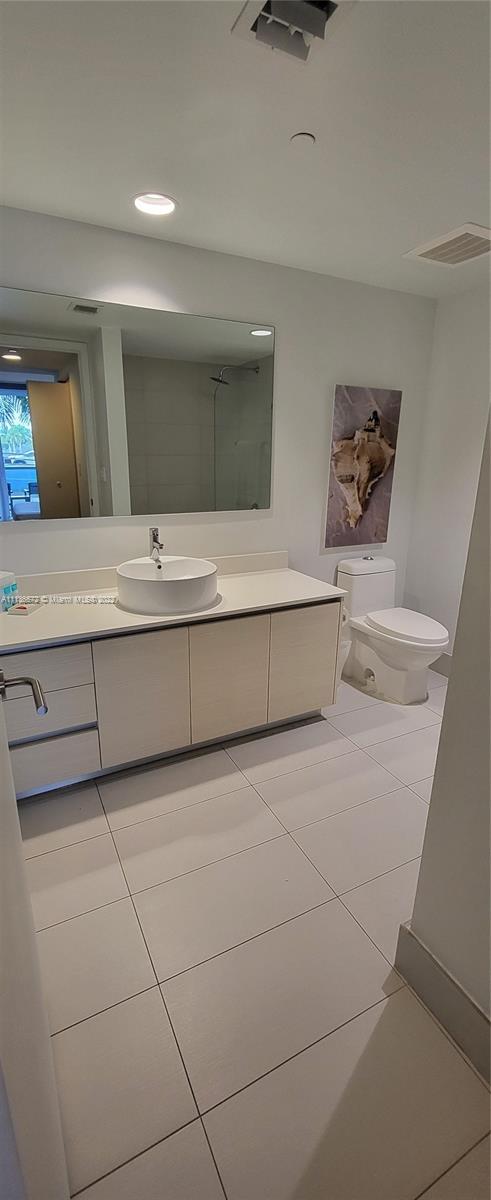 BEACHWALK CONDOMINIUM - Residential