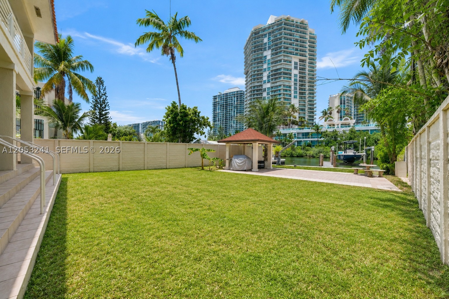 ATLANTIC ISLAND - Residential
