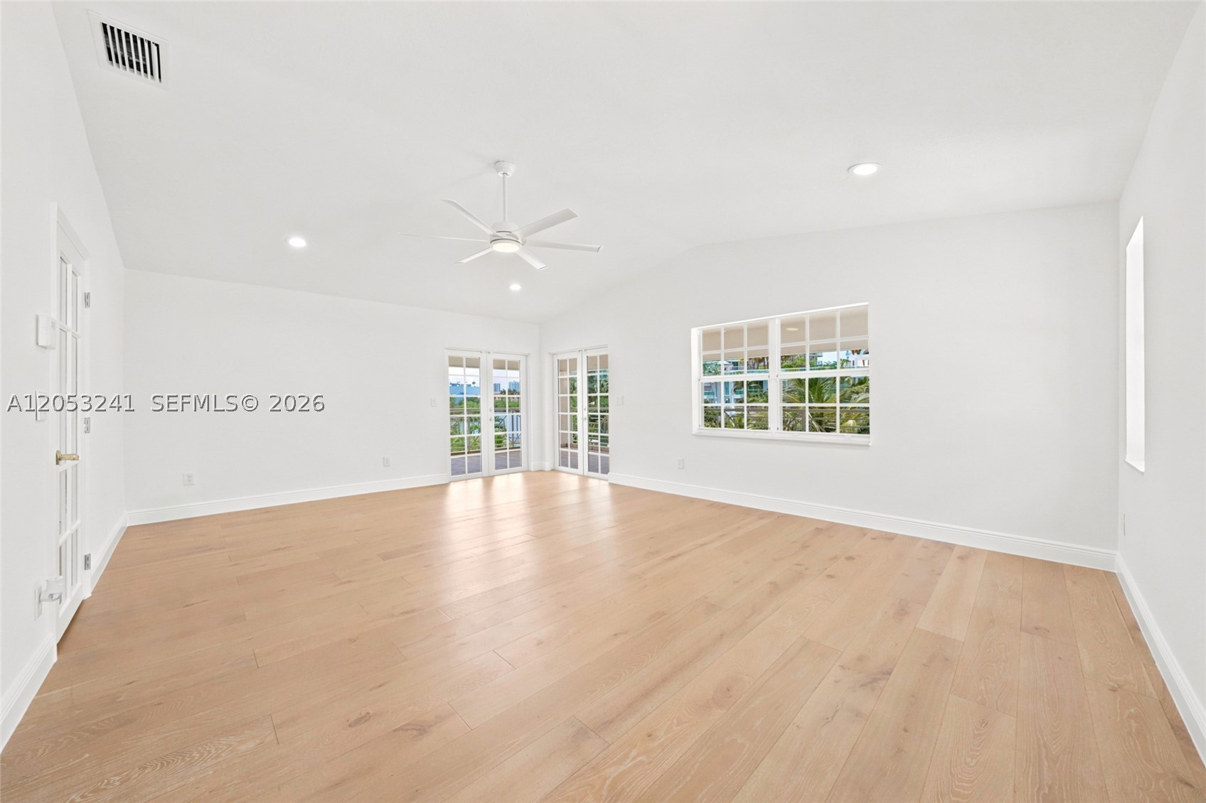 ATLANTIC ISLAND - Residential
