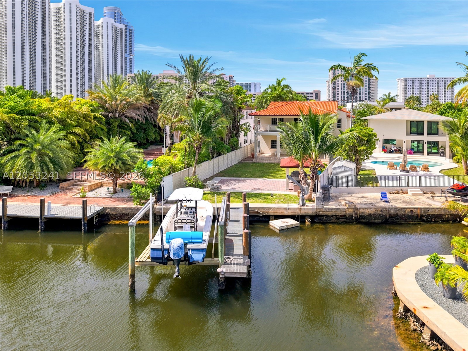 ATLANTIC ISLAND - Residential