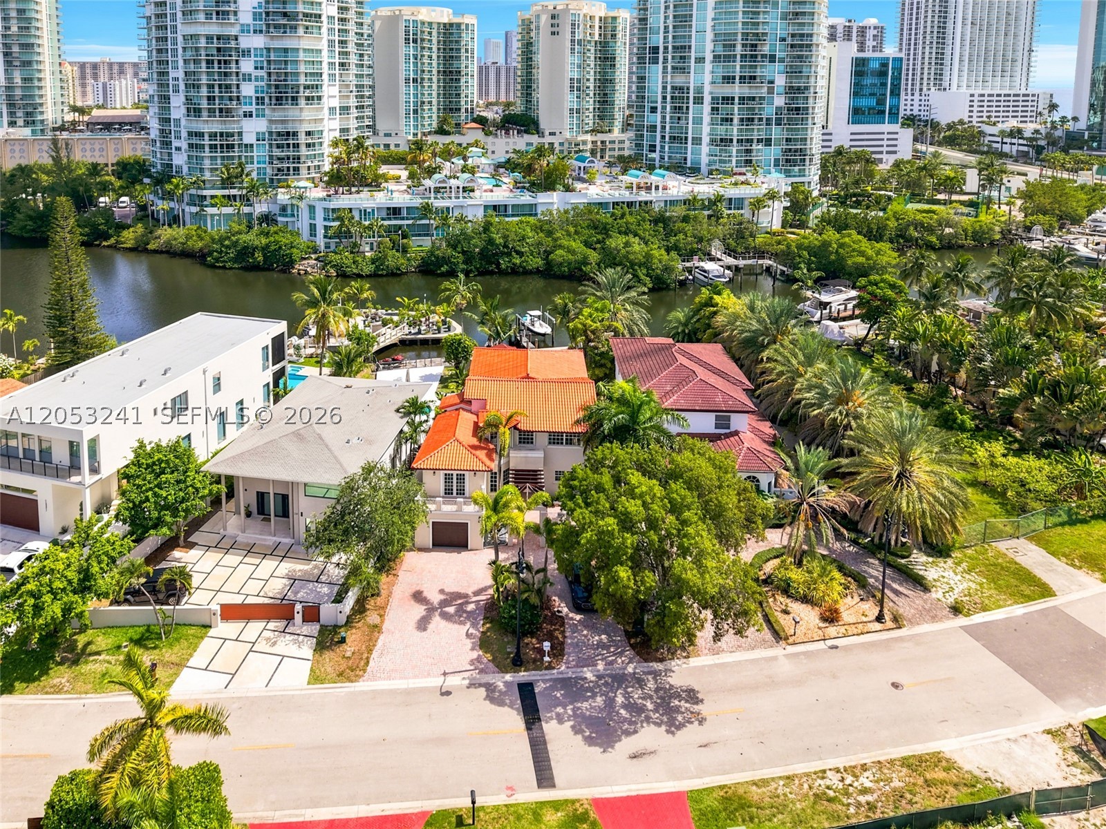 ATLANTIC ISLAND - Residential