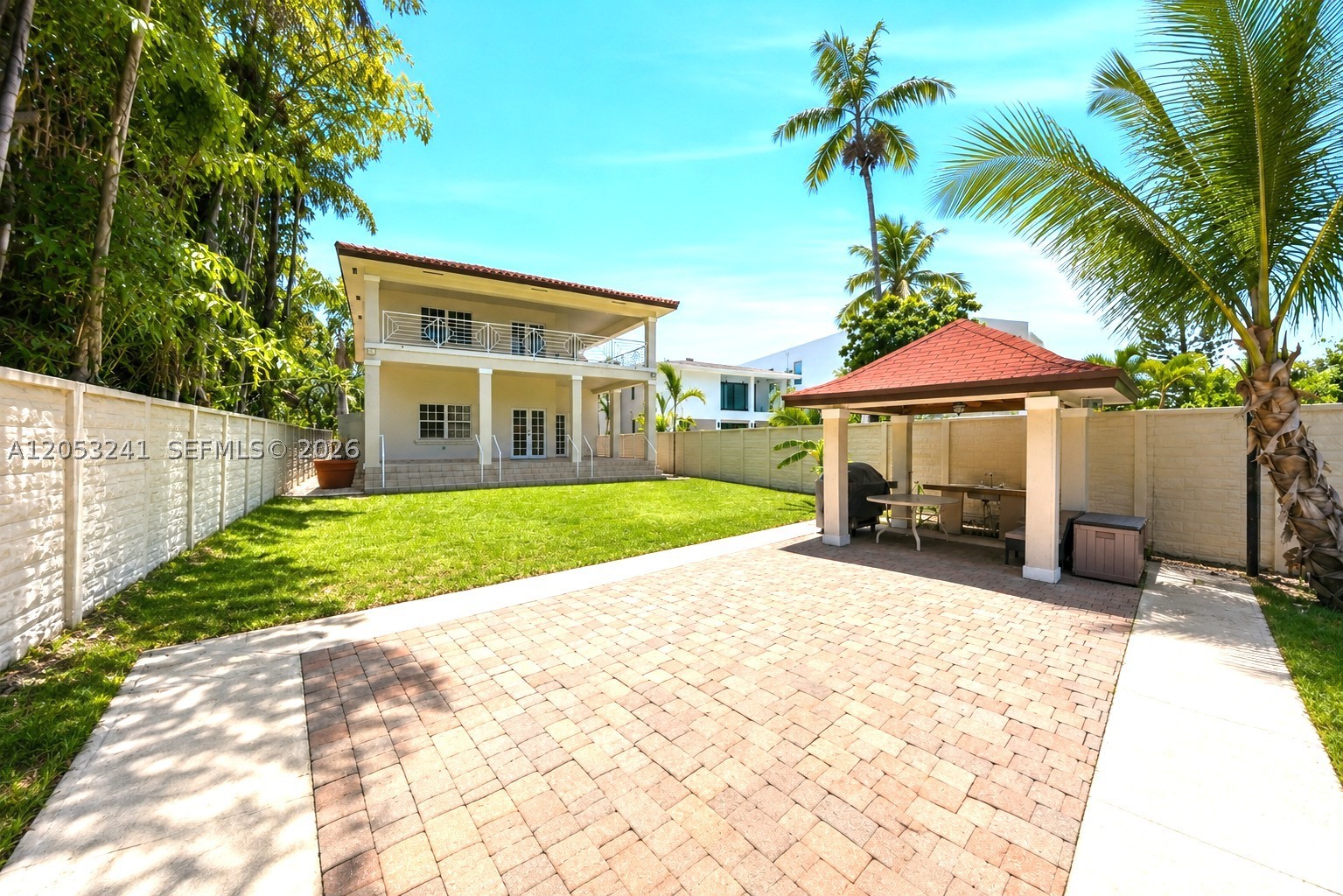 ATLANTIC ISLAND - Residential