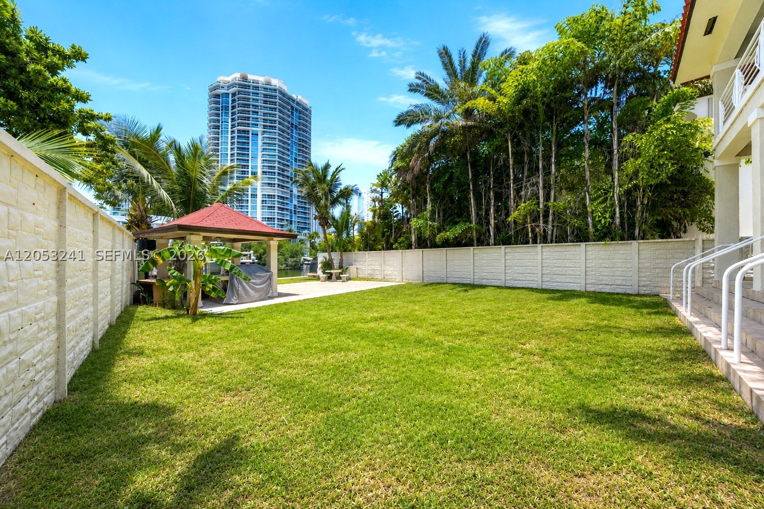 ATLANTIC ISLAND - Residential