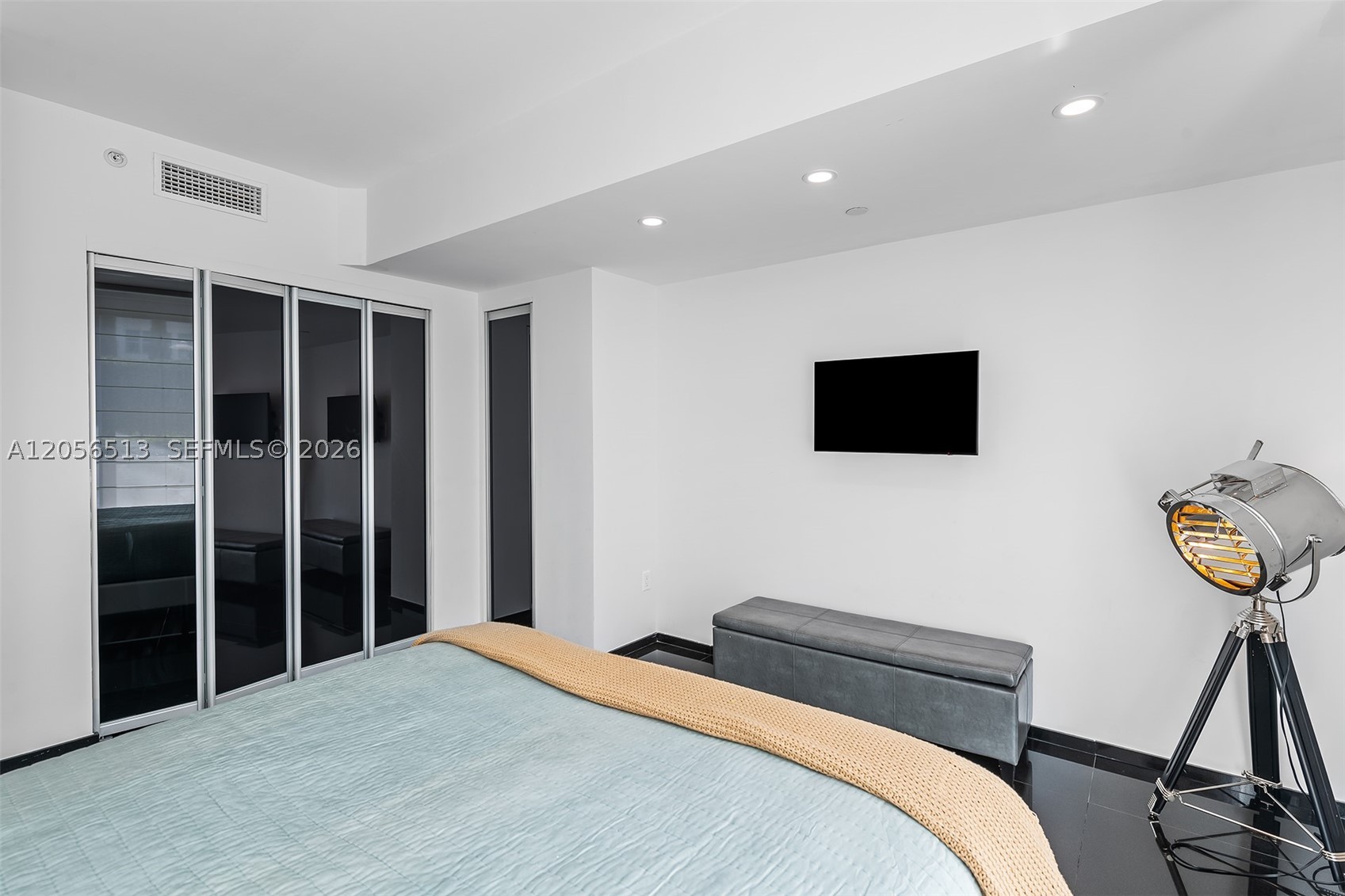 THE ATRIUM AT AVENTURA CO - Residential