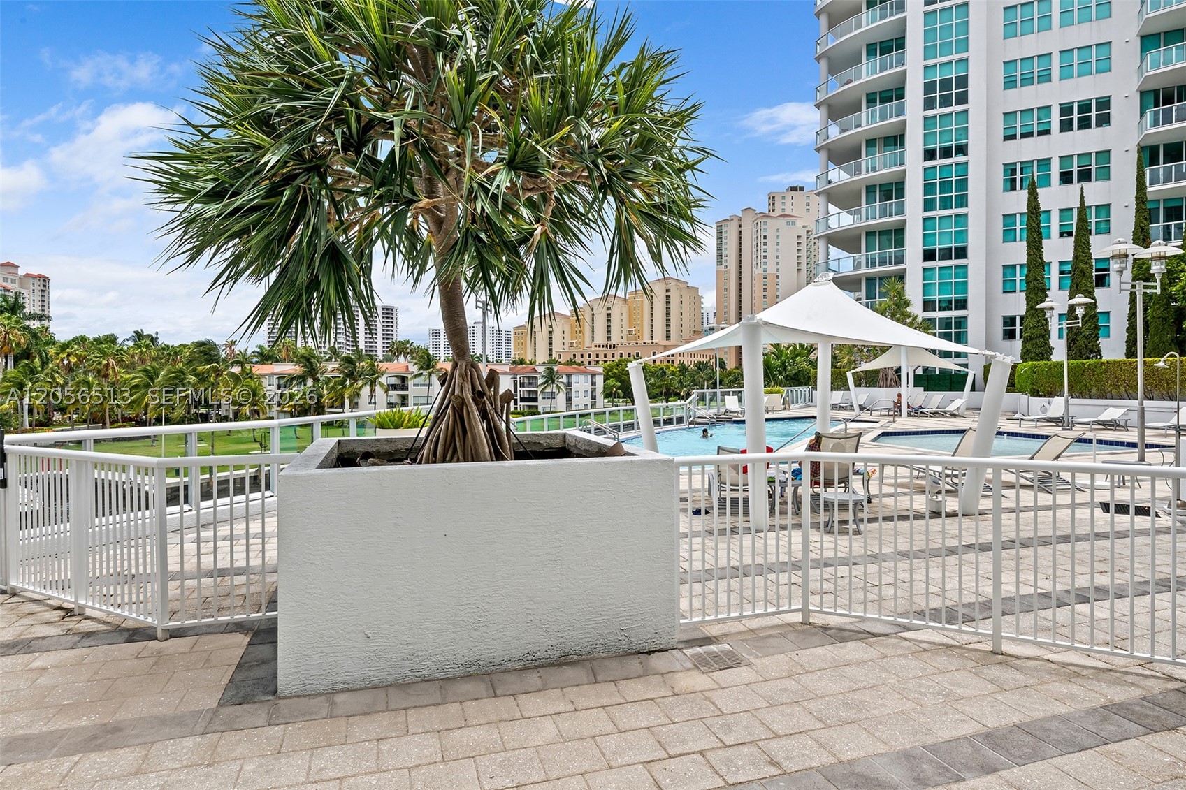 THE ATRIUM AT AVENTURA CO - Residential