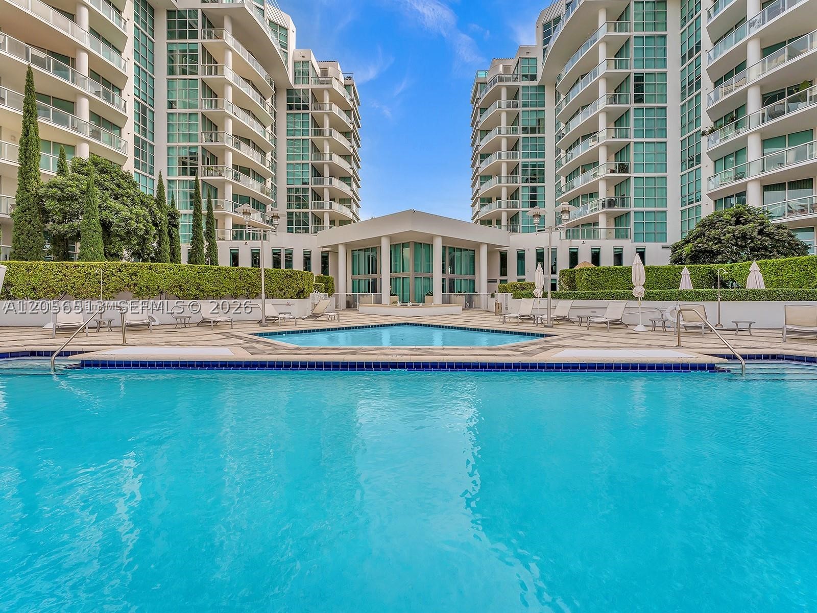 THE ATRIUM AT AVENTURA CO - Residential