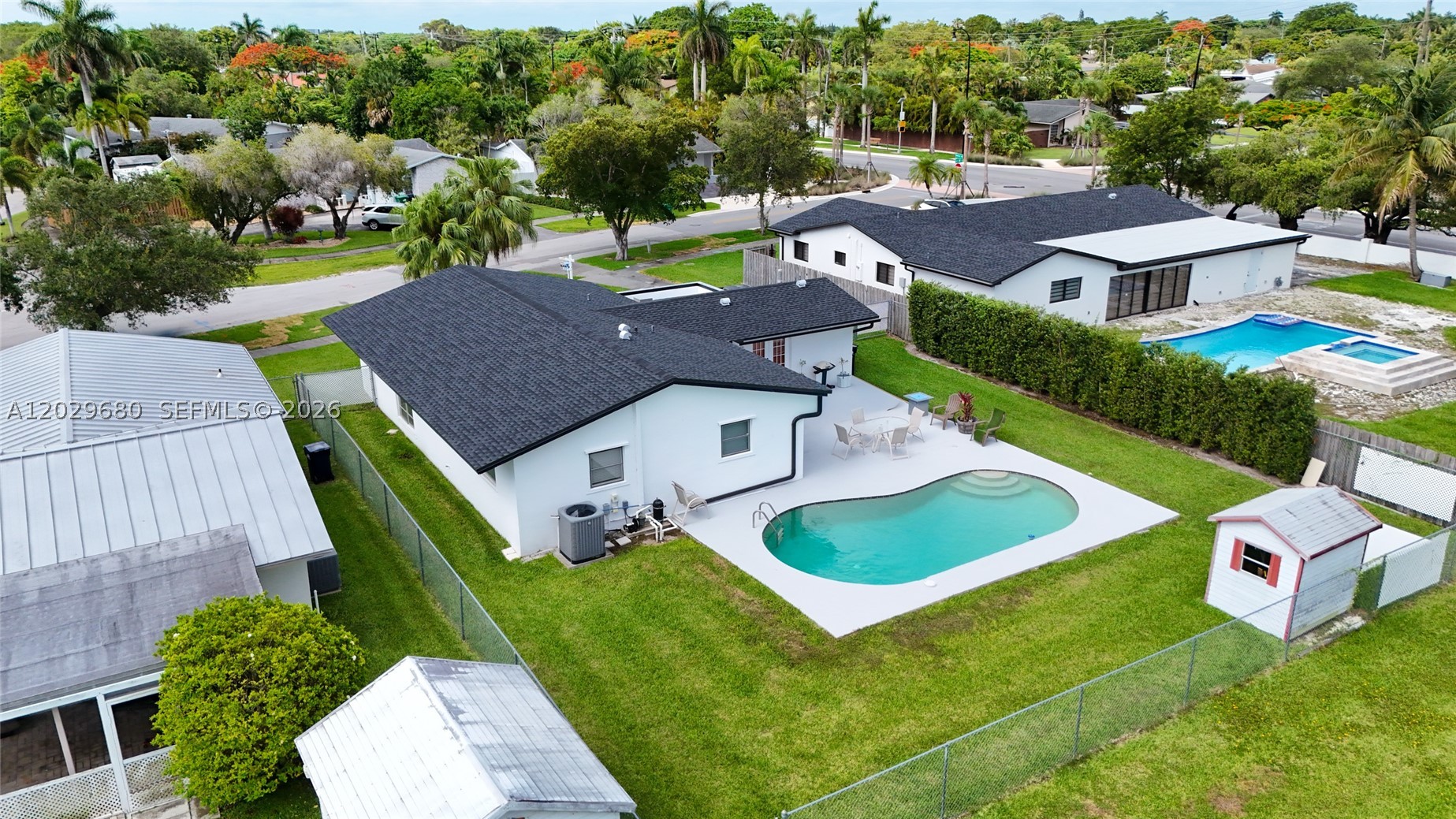 BEL AIRE - Residential