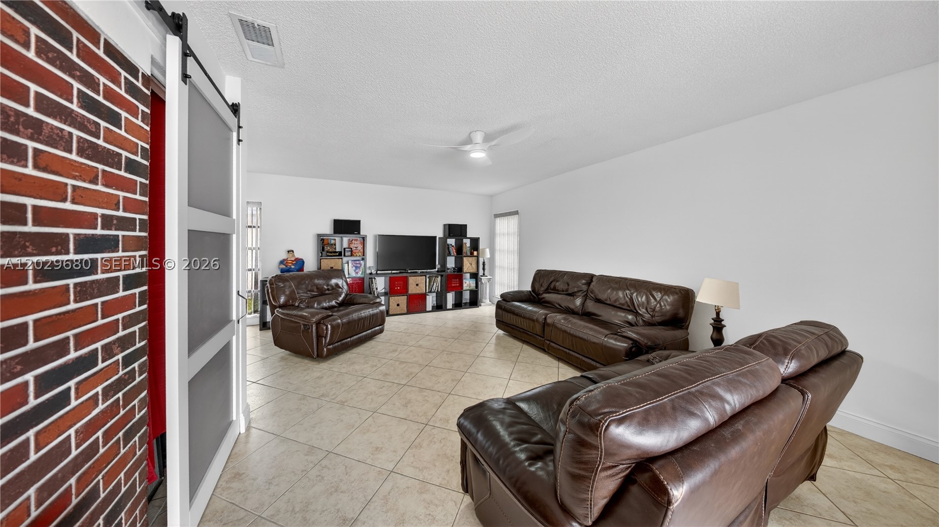 BEL AIRE - Residential