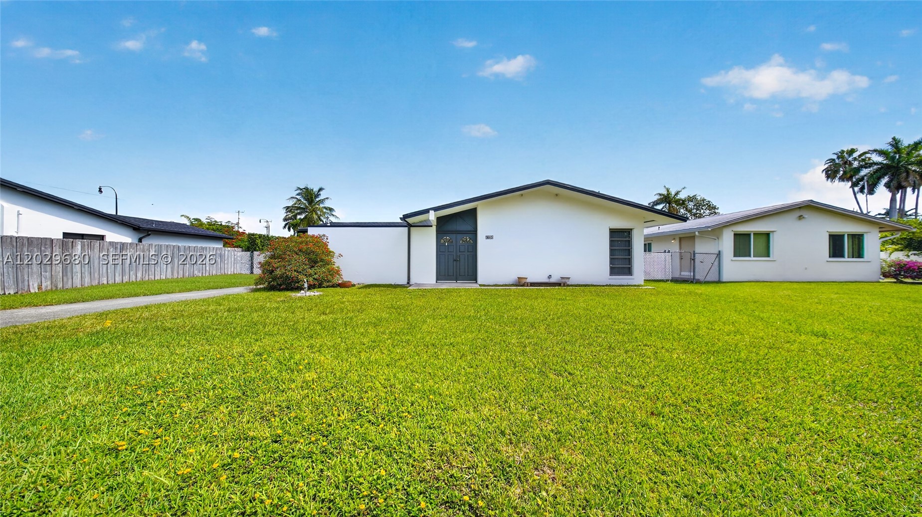 BEL AIRE - Residential