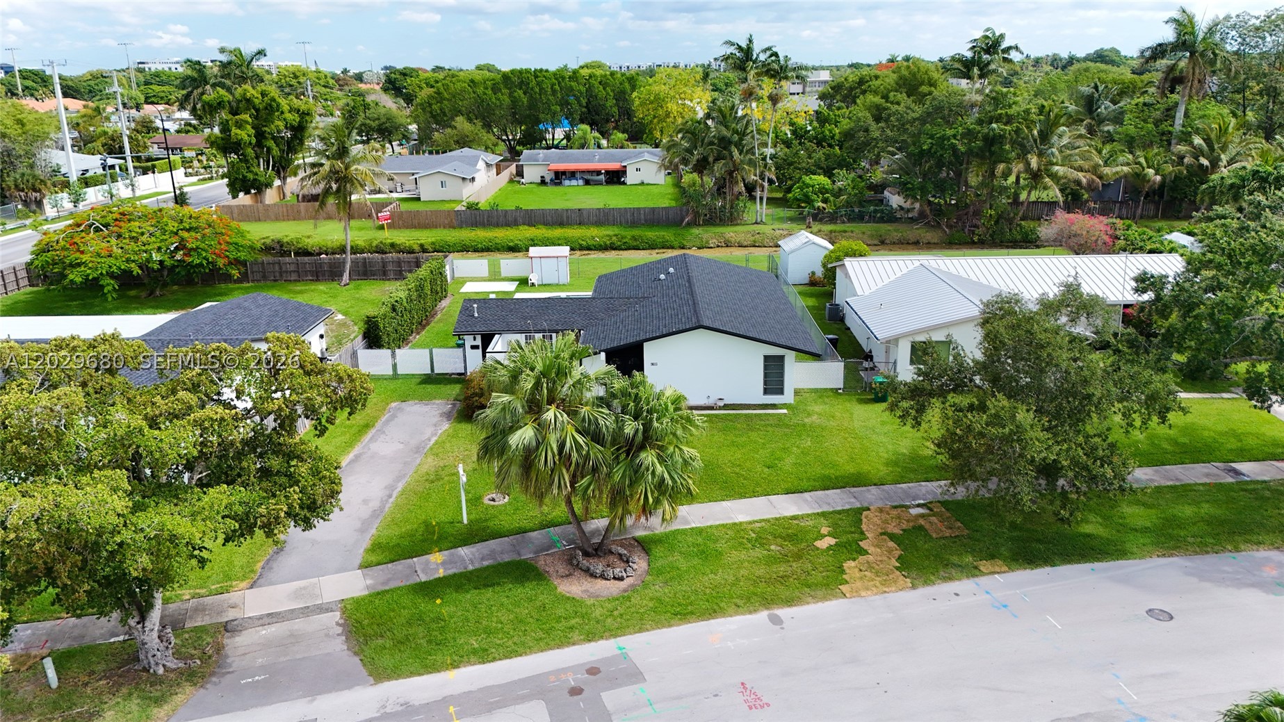 BEL AIRE - Residential