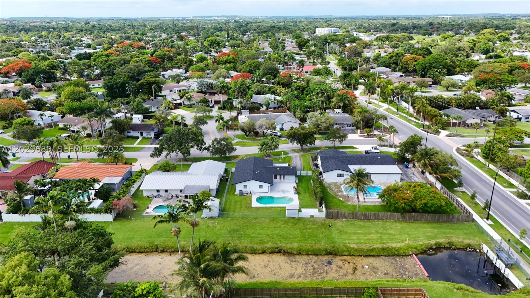 BEL AIRE - Residential