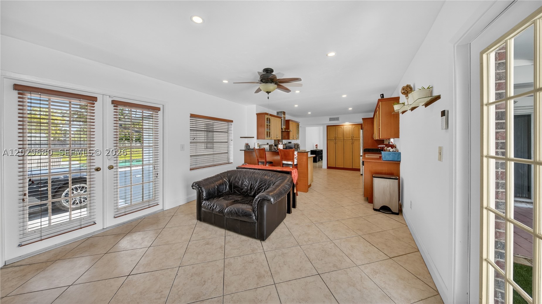 BEL AIRE - Residential