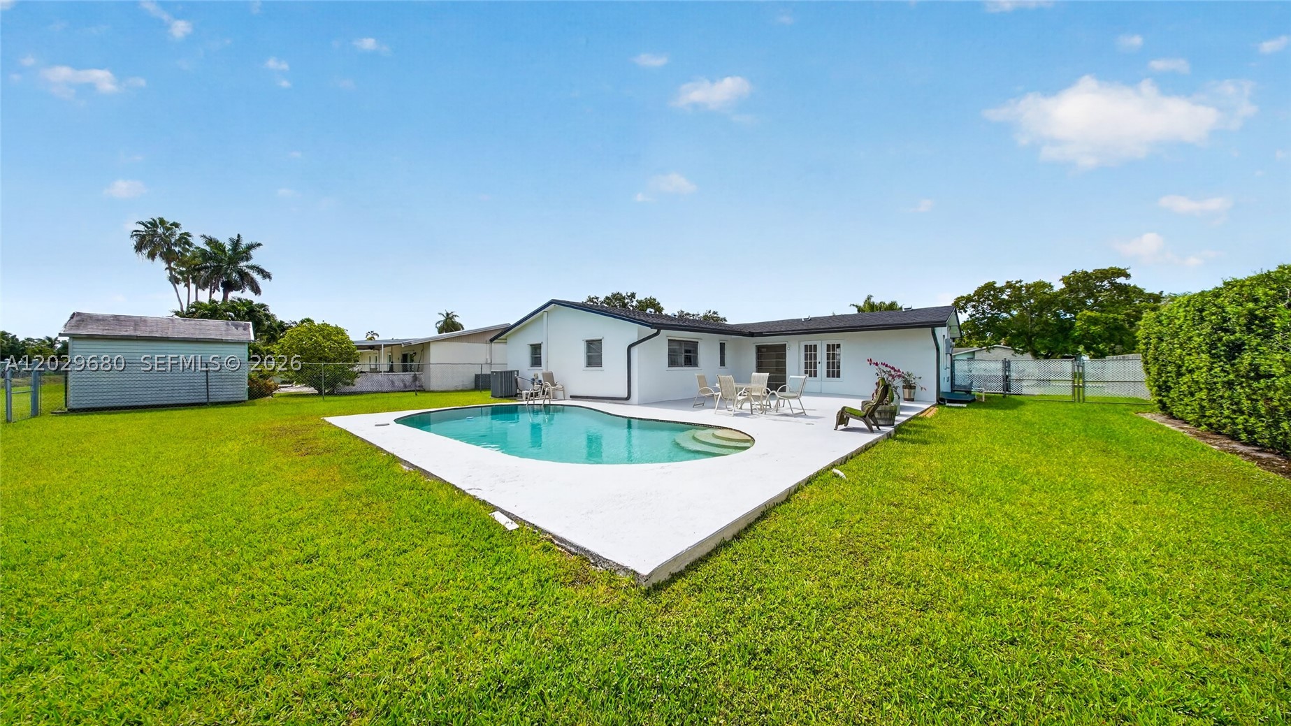 BEL AIRE - Residential