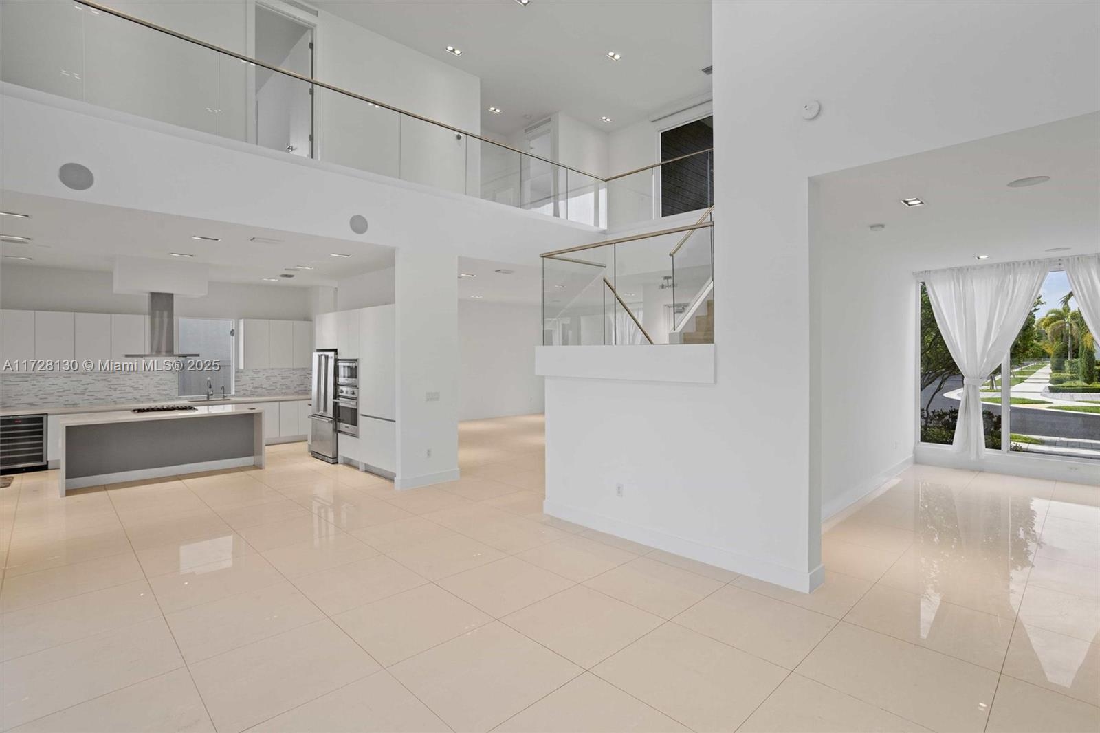 DORAL COMMONS RESIDENTIAL - Residential