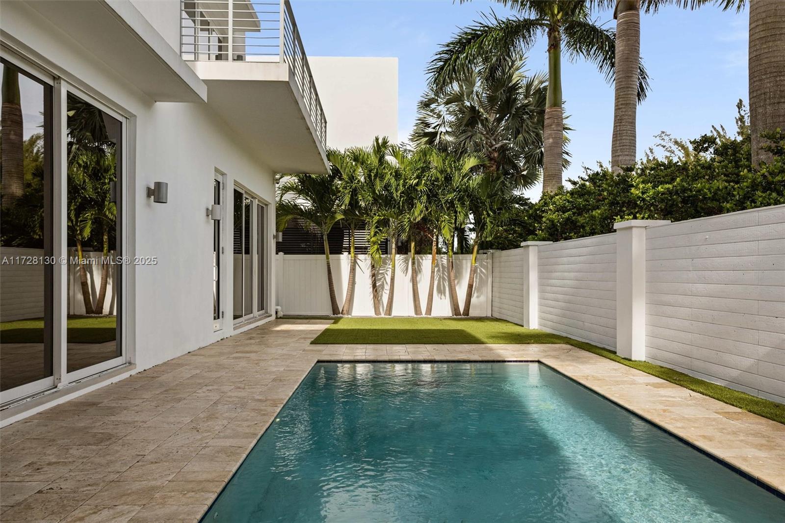 DORAL COMMONS RESIDENTIAL - Residential