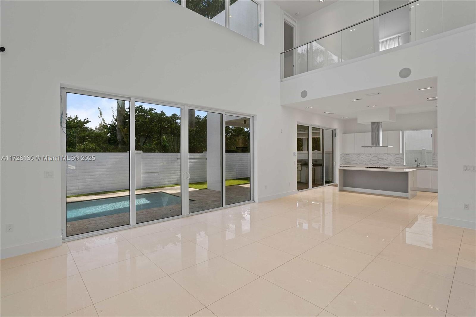DORAL COMMONS RESIDENTIAL - Residential