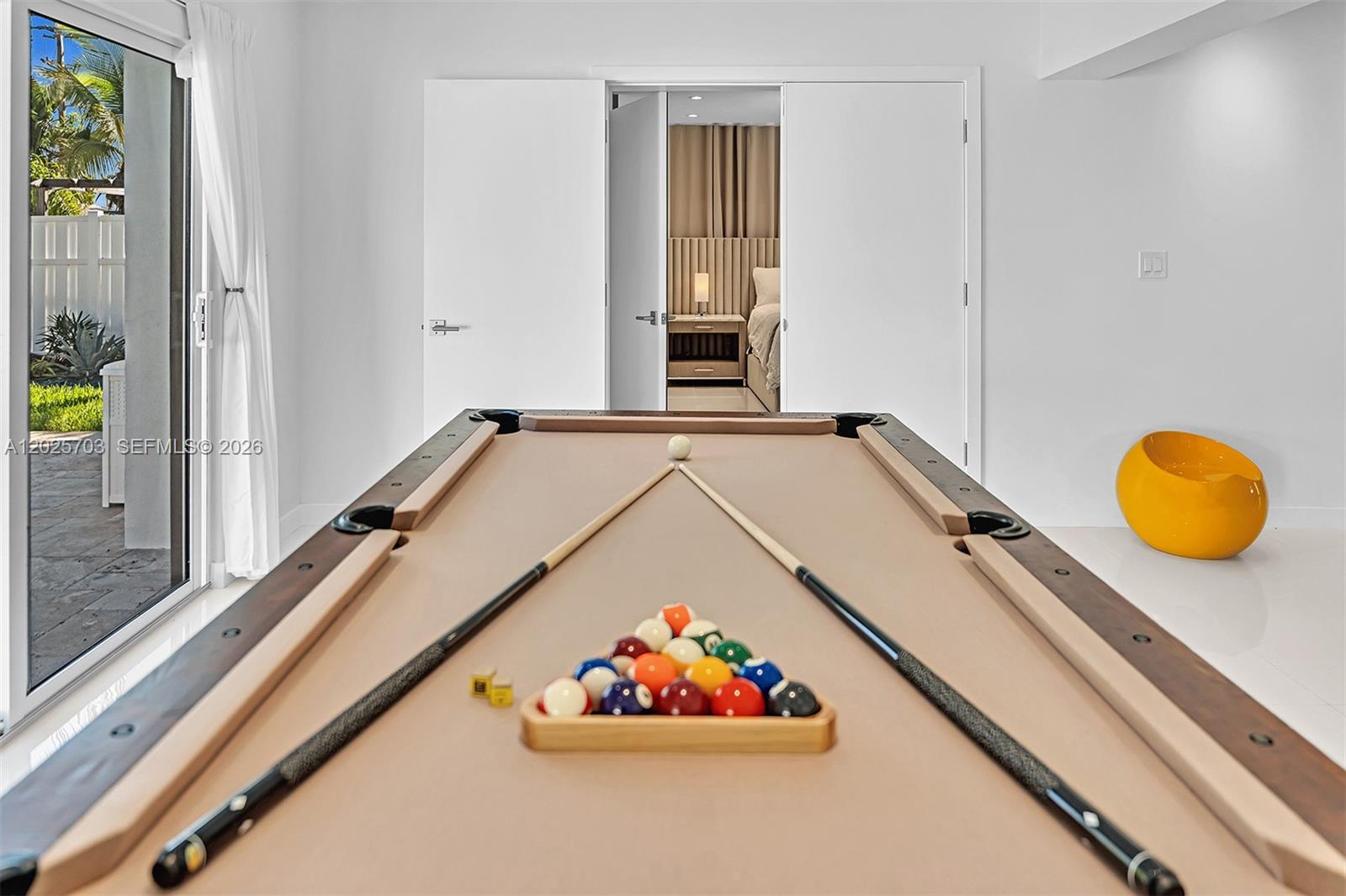 HOLLYWOOD HILLS AMEN PLAT - Residential