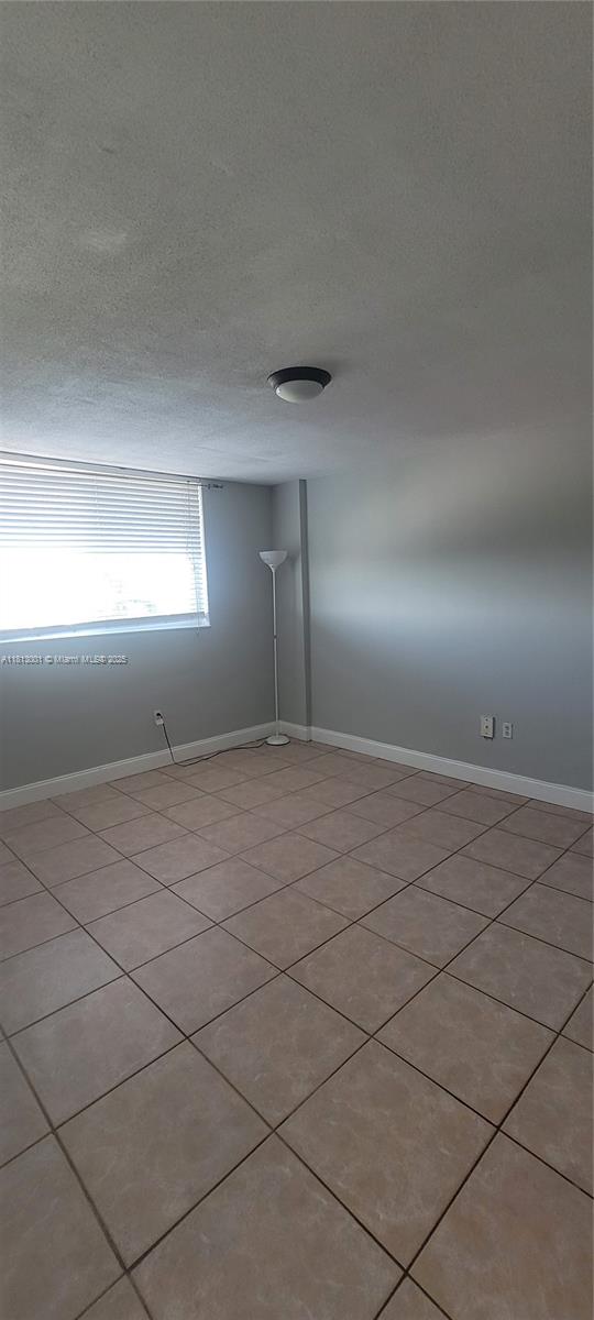 HARBOUR POINTE OF MIAMI C - Residential Lease