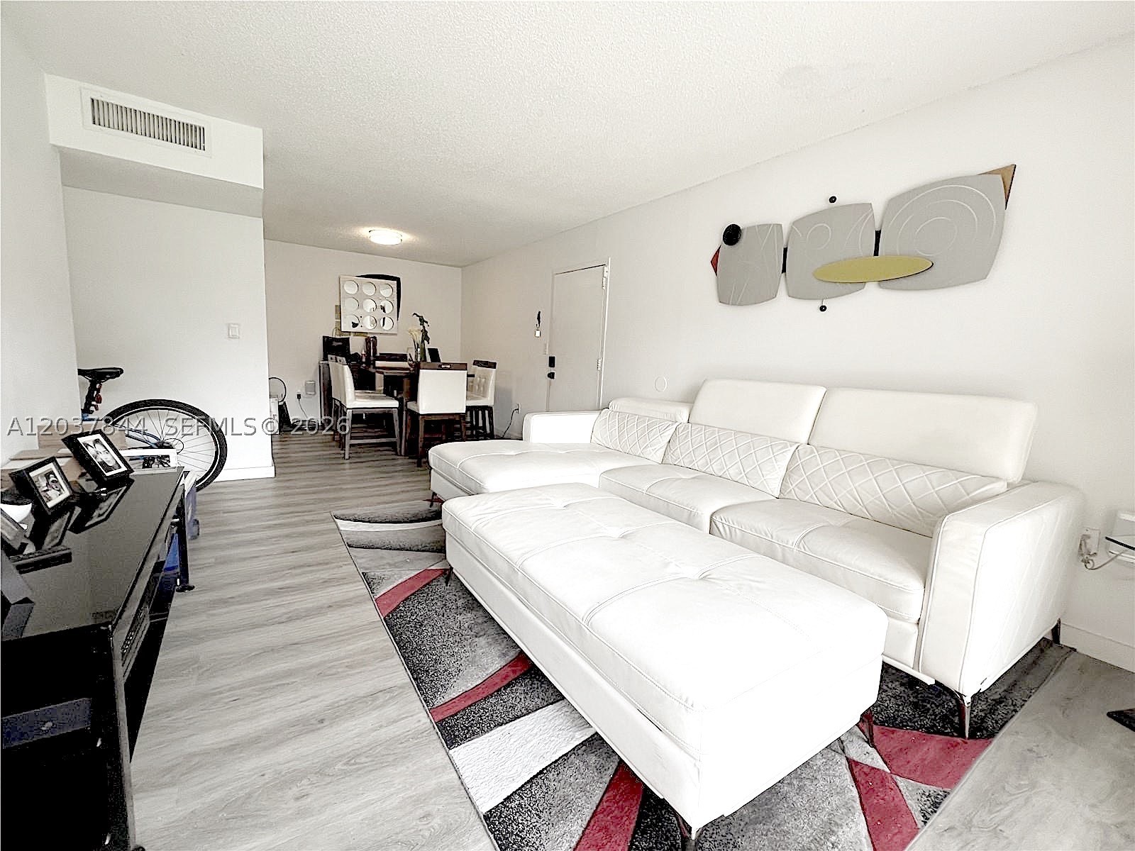 DORAL GARDENS II CONDO - Residential Lease