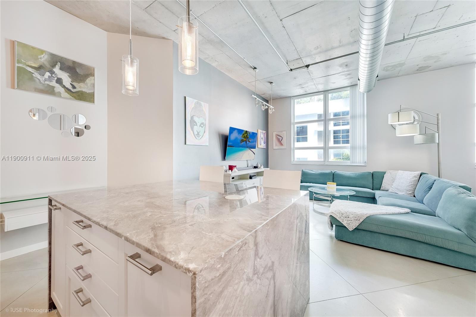 Welcome to unit 2311 at The Cité — a stylish, turnkey short-term rental opportunity in Miami’s sought-after Edgewater district. This fully furnished loft style residence features a bright open layout, a custom kitchen with quality cabinetry and stainless-steel appliances, and modern finishes throughout. Enjoy access to resort-style amenities including a sparkling pool, state-of-the-art fitness center, business lounge, 24-hour security, and concierge service. Perfectly located steps from Biscayne Bay and Margaret Pace Park, and surrounded by some of Miami’s best dining, cafés, and entertainment options. Just minutes to Wynwood, Midtown, Brickell, and Miami Beach — offering the ideal mix of flexibility, comfort, and location.