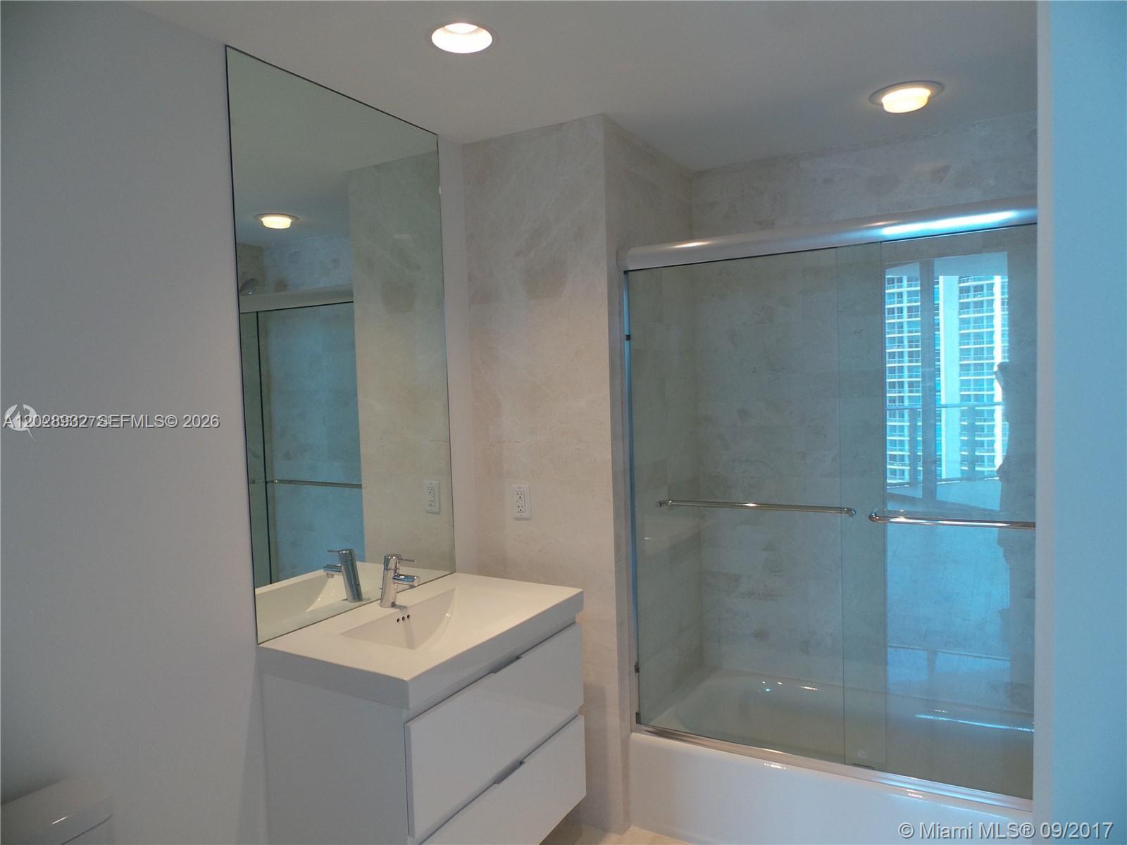MARINA PALMS RESIDENCES S - Residential Lease