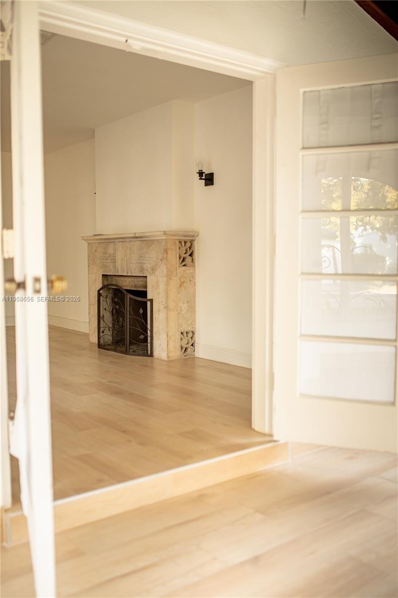 CORAL GABLES SEC B - Residential
