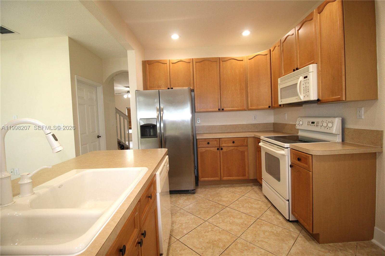 MERRICK PRESERVE CONDO - Residential