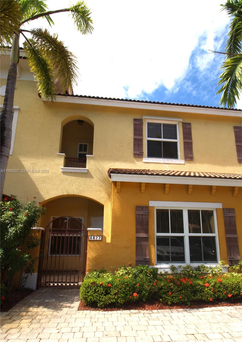 MERRICK PRESERVE CONDO - Residential
