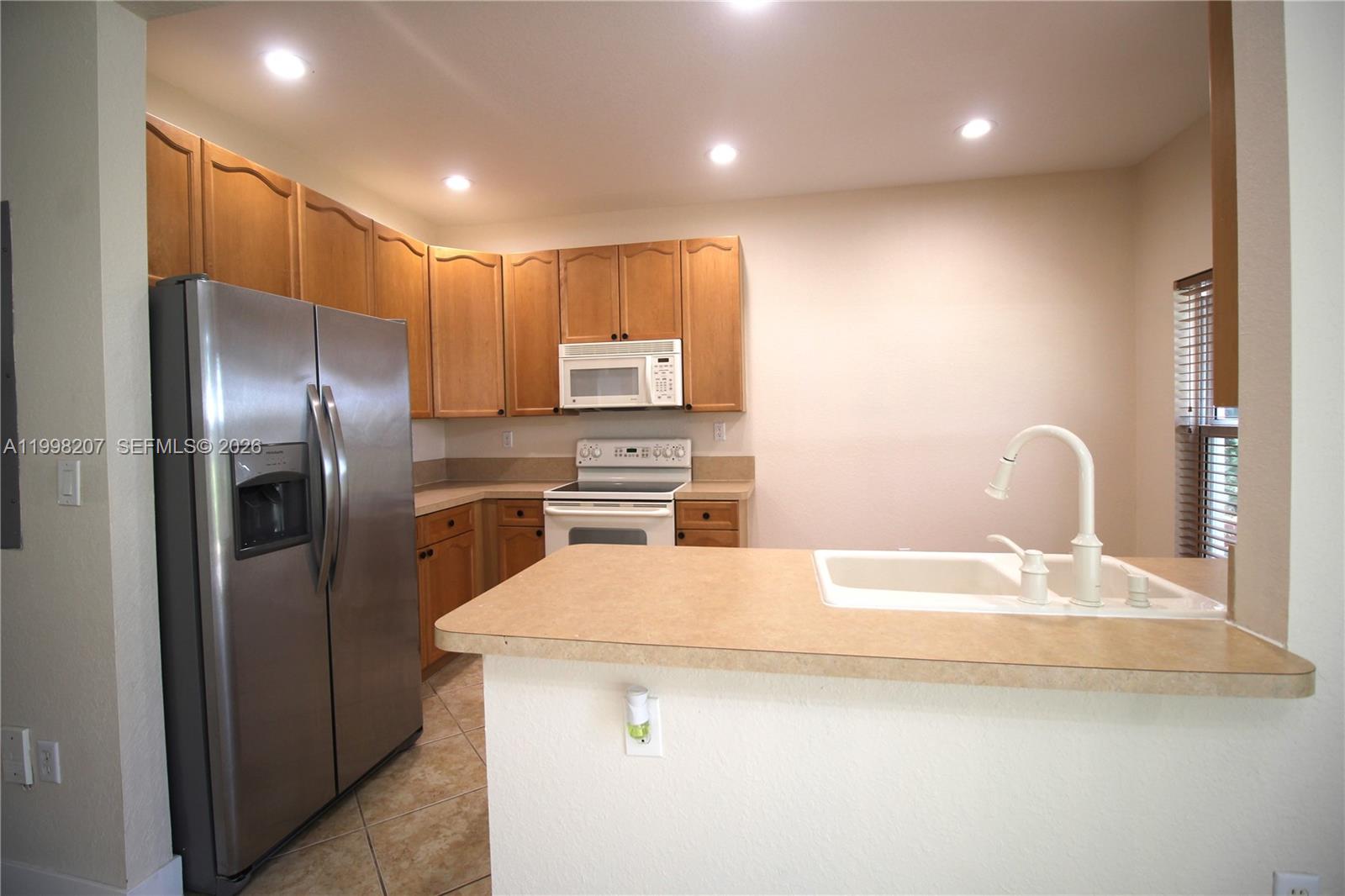 MERRICK PRESERVE CONDO - Residential