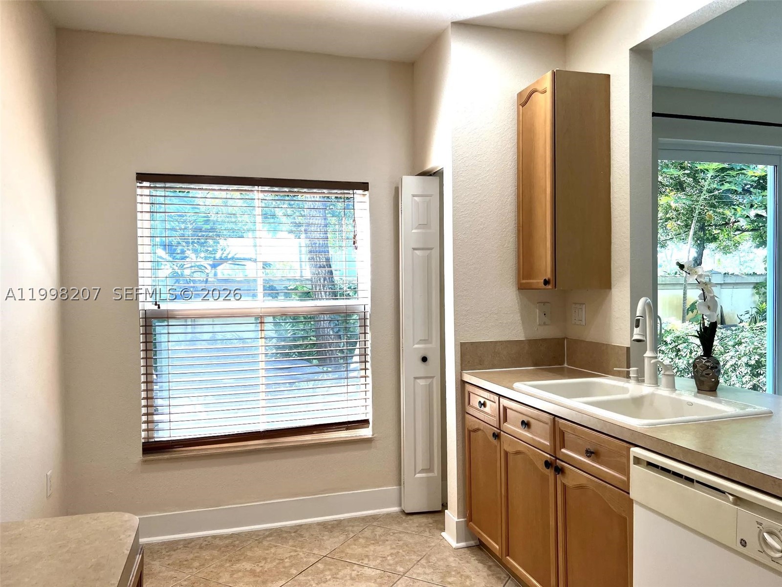 MERRICK PRESERVE CONDO - Residential