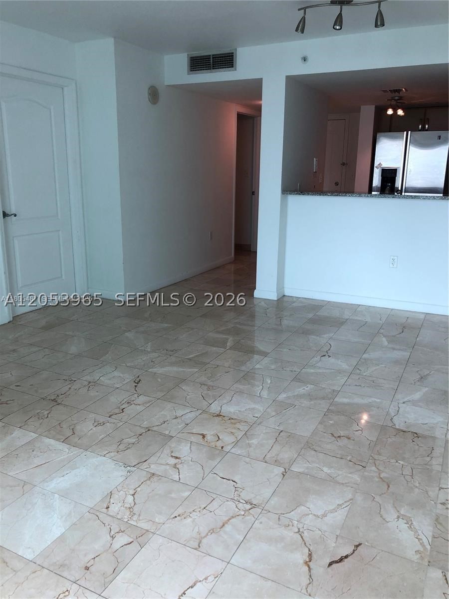 SKYLINE ON BRICKELL CONDO - Residential Lease