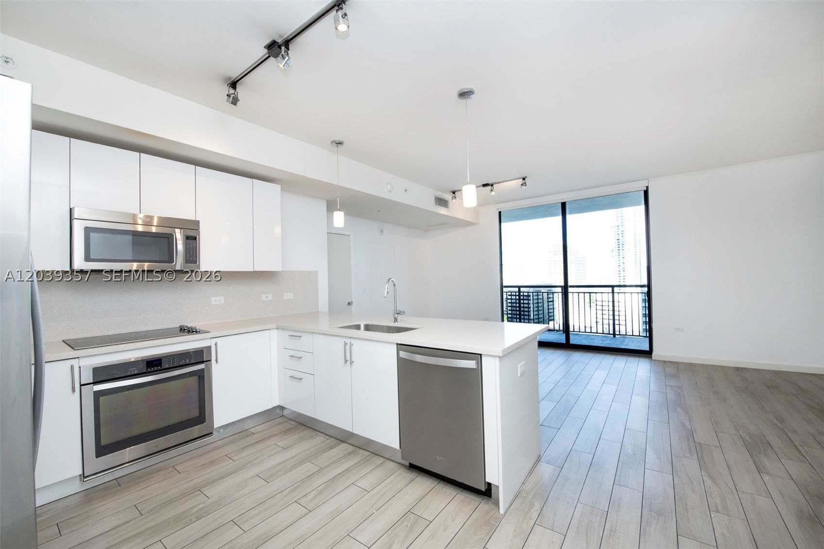 Most desired unit, perfect floorplan offering 2 comfortable bedrooms with 2 bathrooms; perfect unobstructed east view, perfect location at Mary Brickell Village and steps to Brickell City Center, the center of it all.