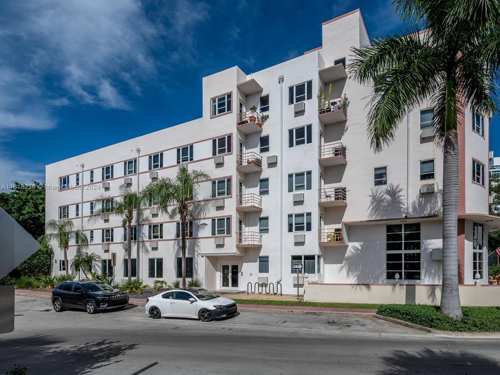 THE MANTELL CONDO - Residential Lease