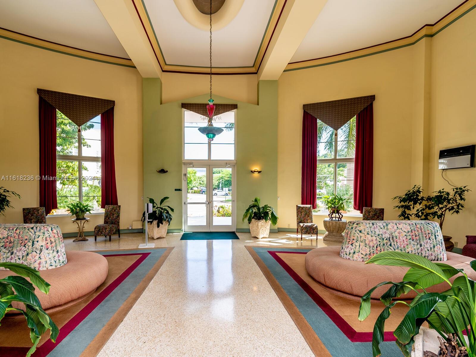 THE MANTELL CONDO - Residential Lease