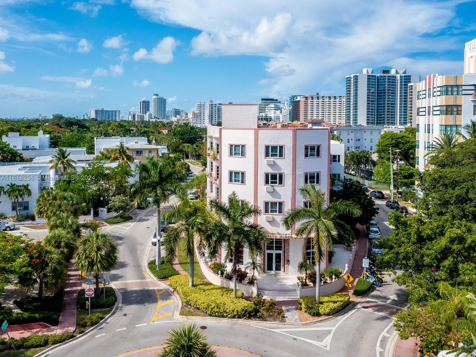 THE MANTELL CONDO - Residential Lease