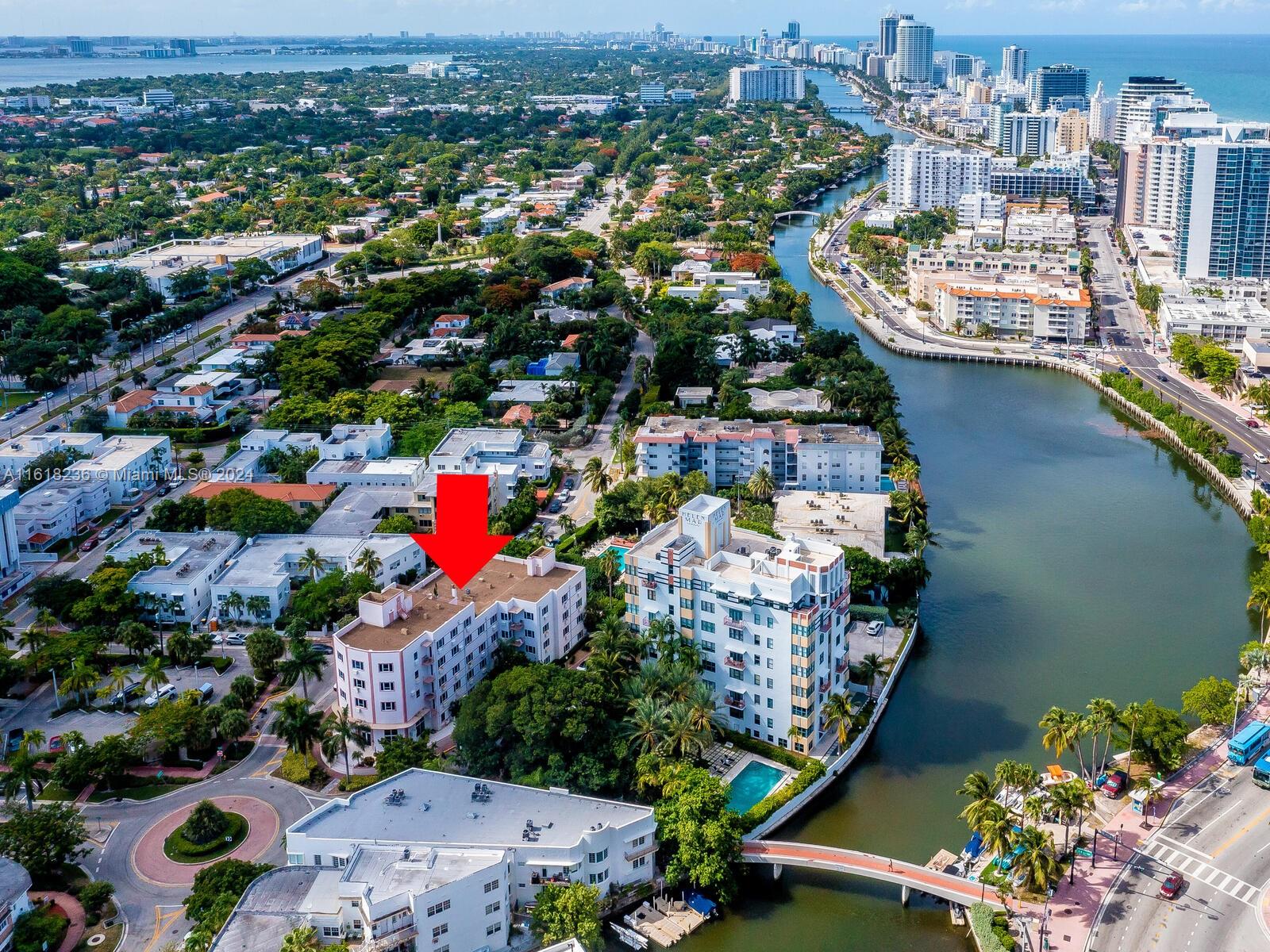 THE MANTELL CONDO - Residential Lease