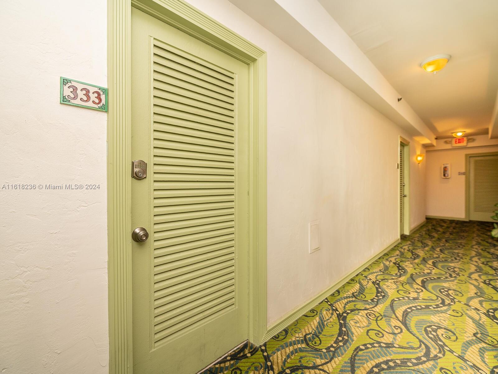 THE MANTELL CONDO - Residential Lease