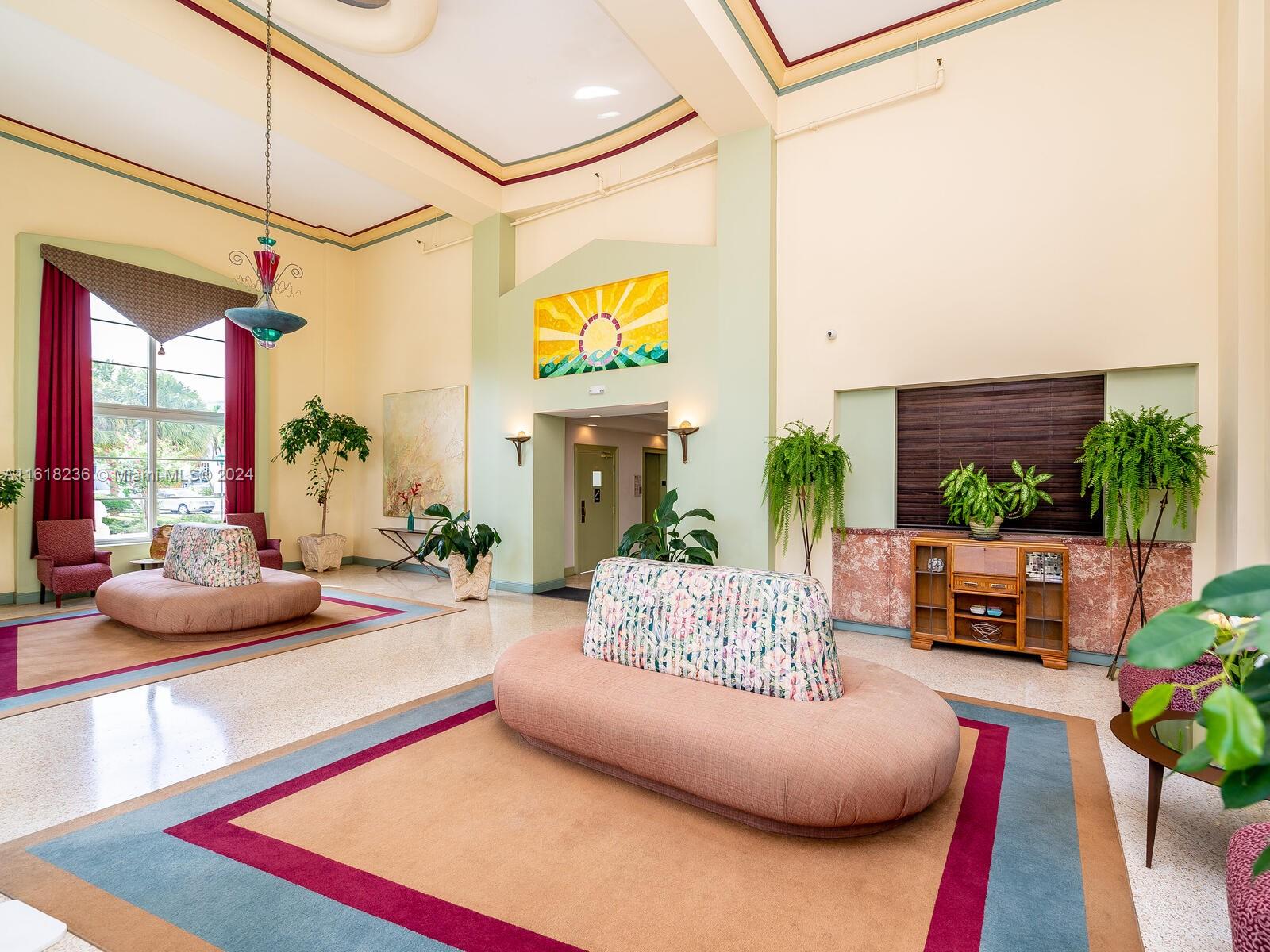 THE MANTELL CONDO - Residential Lease