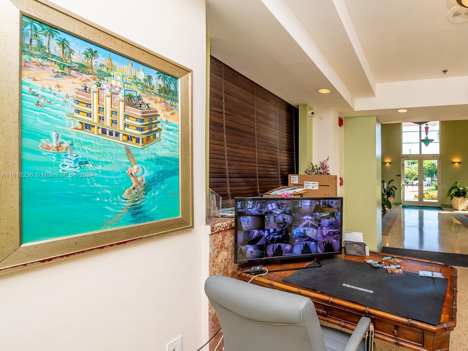 THE MANTELL CONDO - Residential Lease
