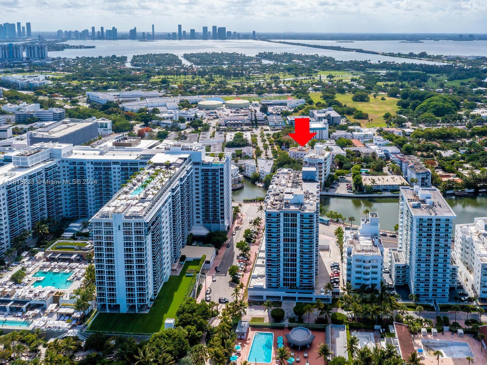 THE MANTELL CONDO - Residential Lease