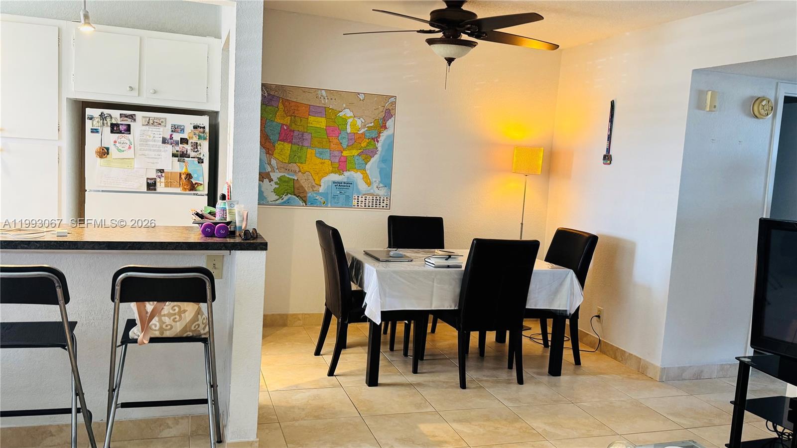 SANTA MONICA CONDOMINIUM - Residential