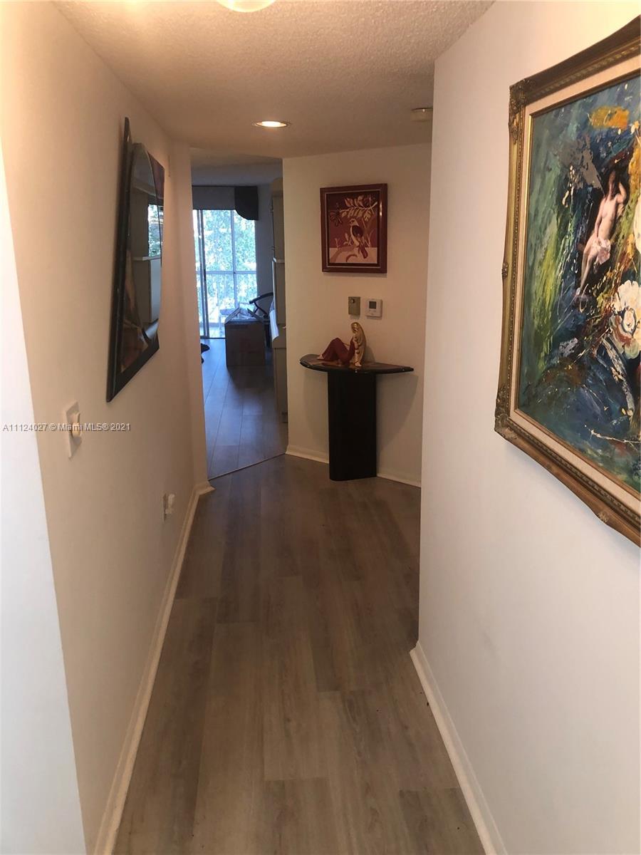 TRENT E CONDO - Residential