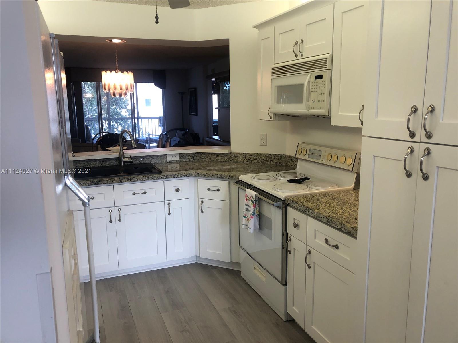 TRENT E CONDO - Residential