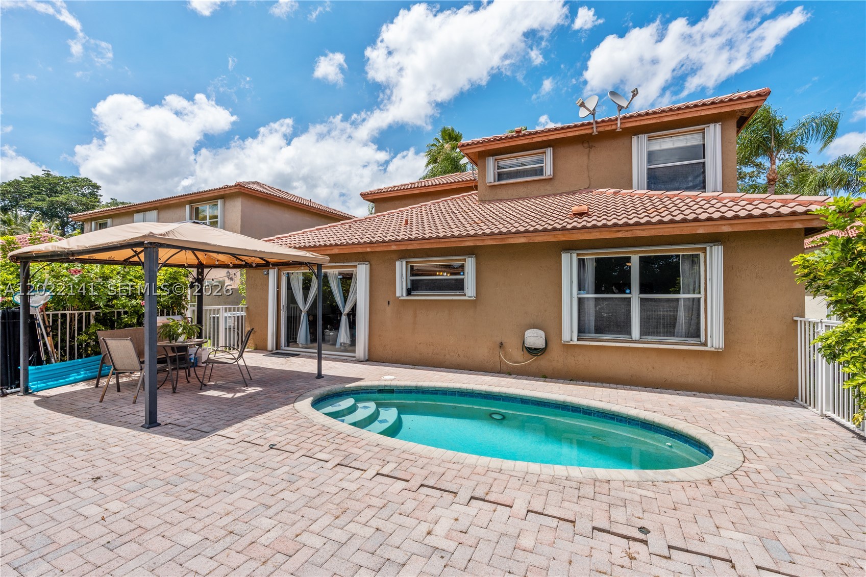 TURTLE RUN - Residential