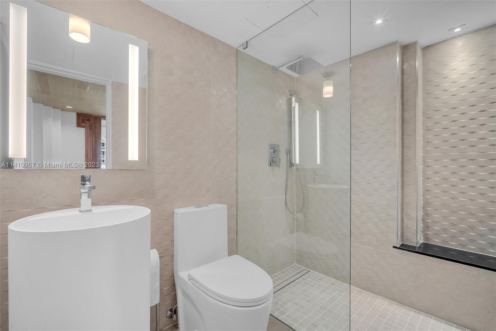 GROVE ISLE CONDO - Residential