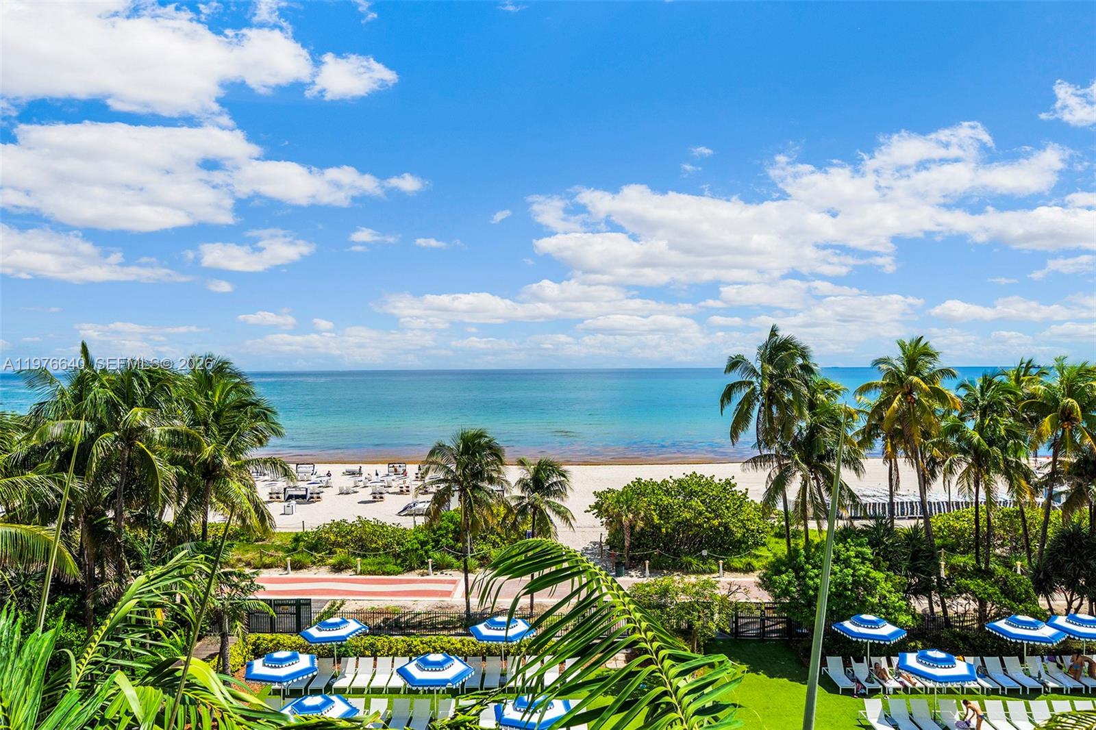 FONTAINEBLEAU III OCEAN C - Residential