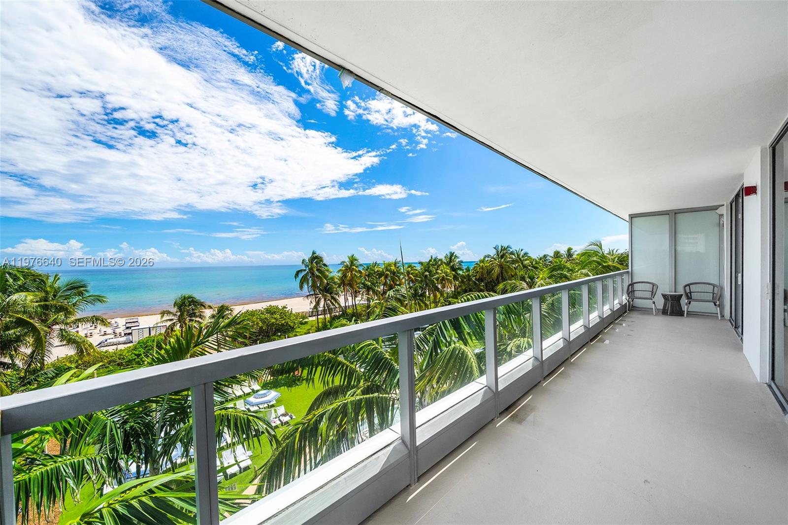 FONTAINEBLEAU III OCEAN C - Residential